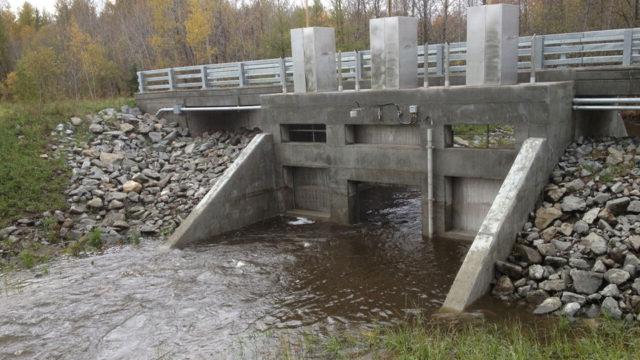 The Tetra Tech designed dam including real-time controls to ensure effective operation of the flood protection